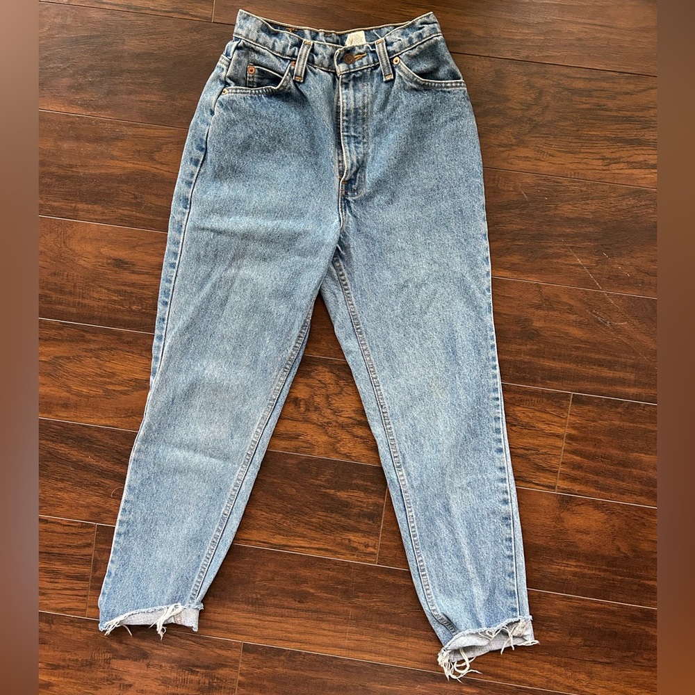 Vintage Levi’s 631 Jeans - Size 24